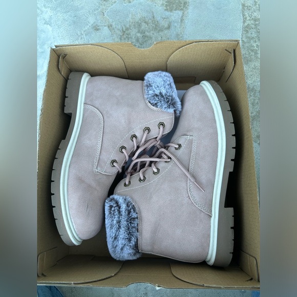 Thereabouts Little & Big Girls London Flat Heel Hiking Boots - Picture 4 of 9